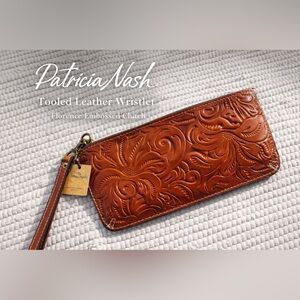 Patricia Nash Tooled Leather Wristlet Florence Embossed Clutch Brown